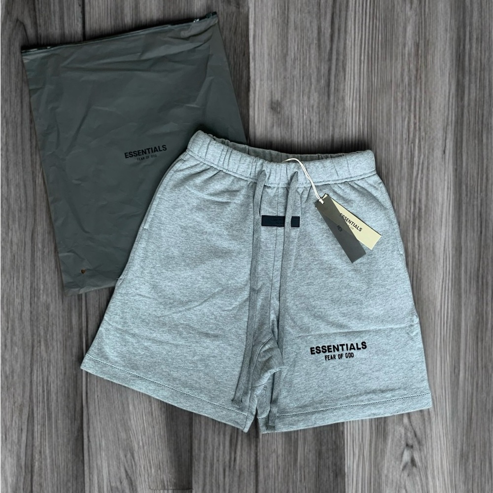 Essentials Oatmeal Grey Shorts (Small)